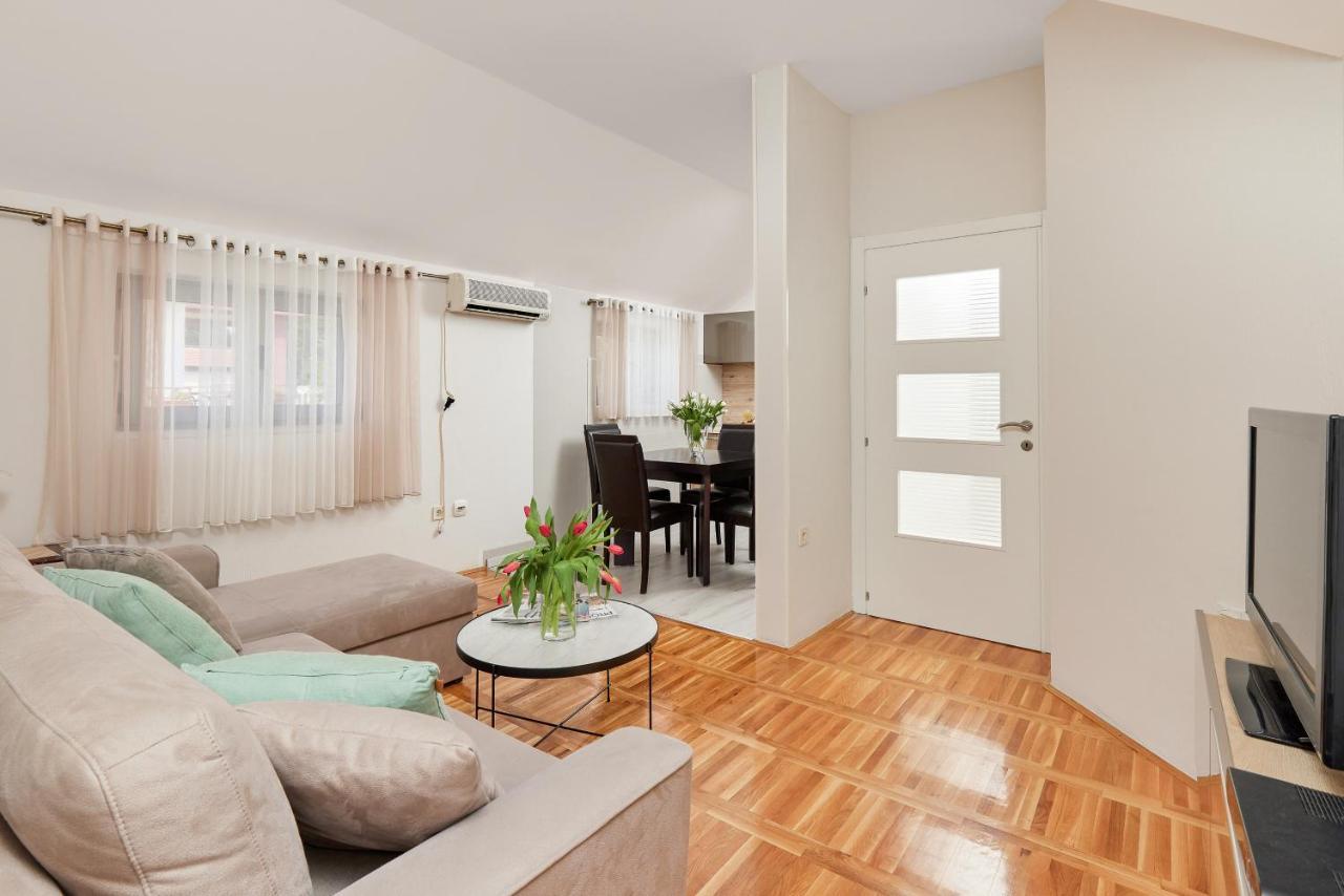 Apartment Mrsulja Kotor Eksteriør bilde