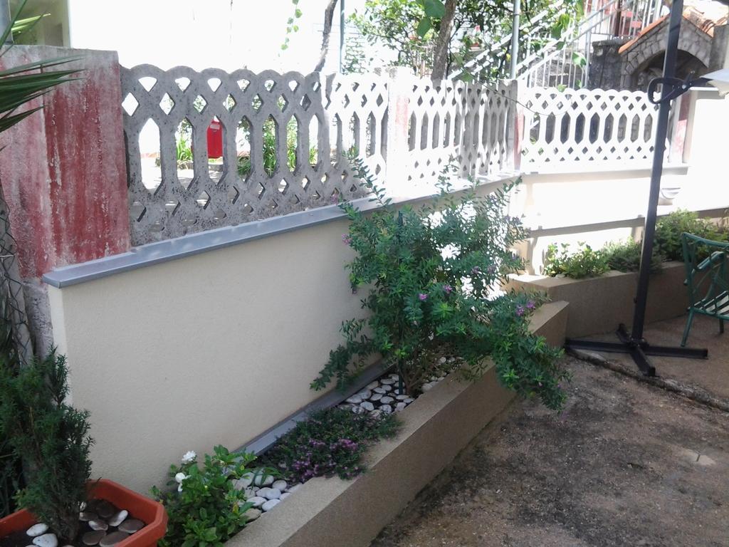 Apartment Mrsulja Kotor Rom bilde